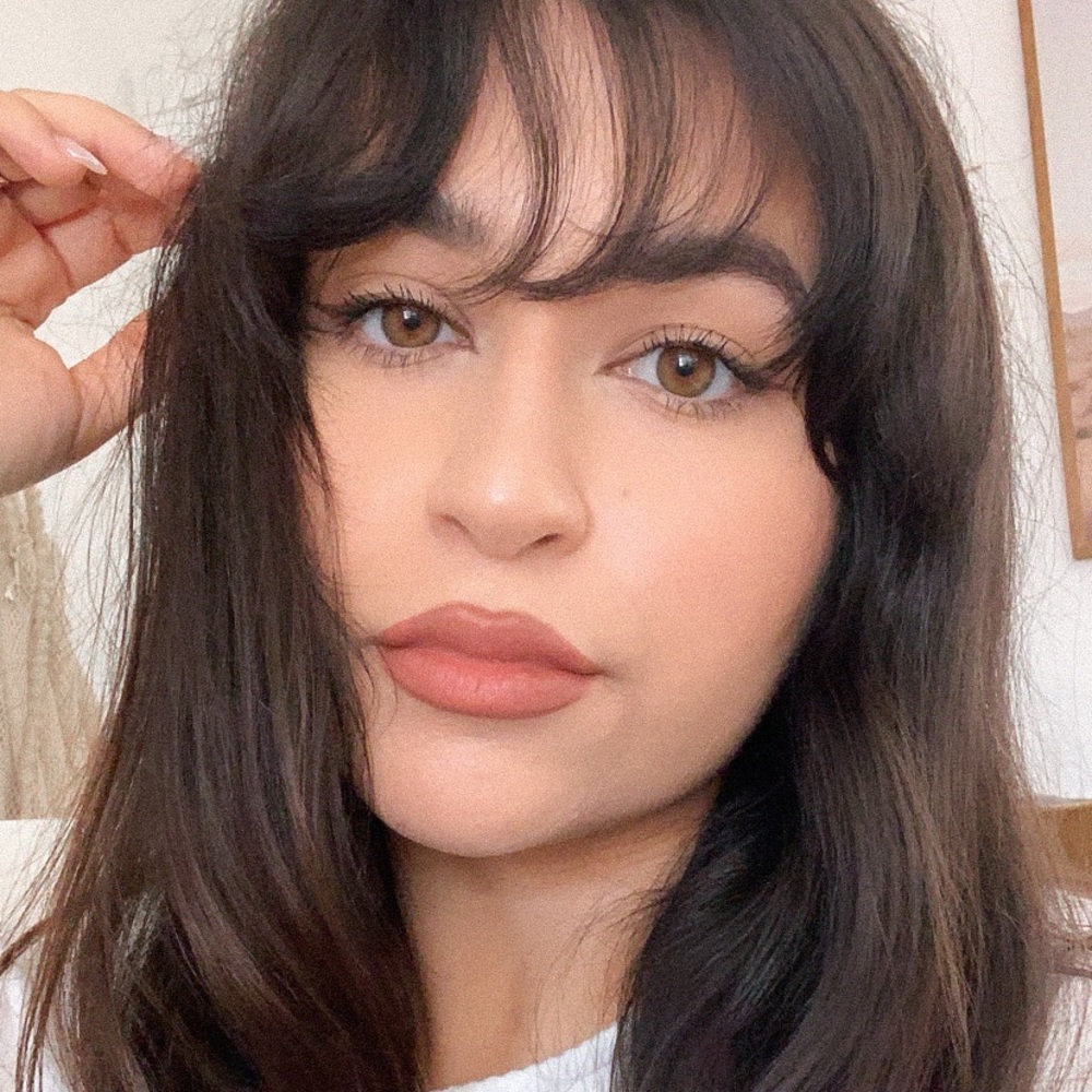 Meet your Posher, Vanessa